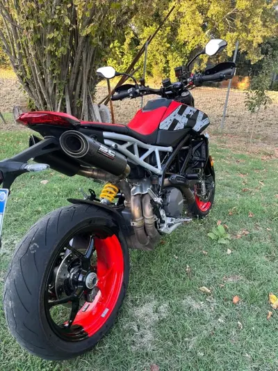 Ducati Hypermotard 950 RVE (2022 - 25) usata