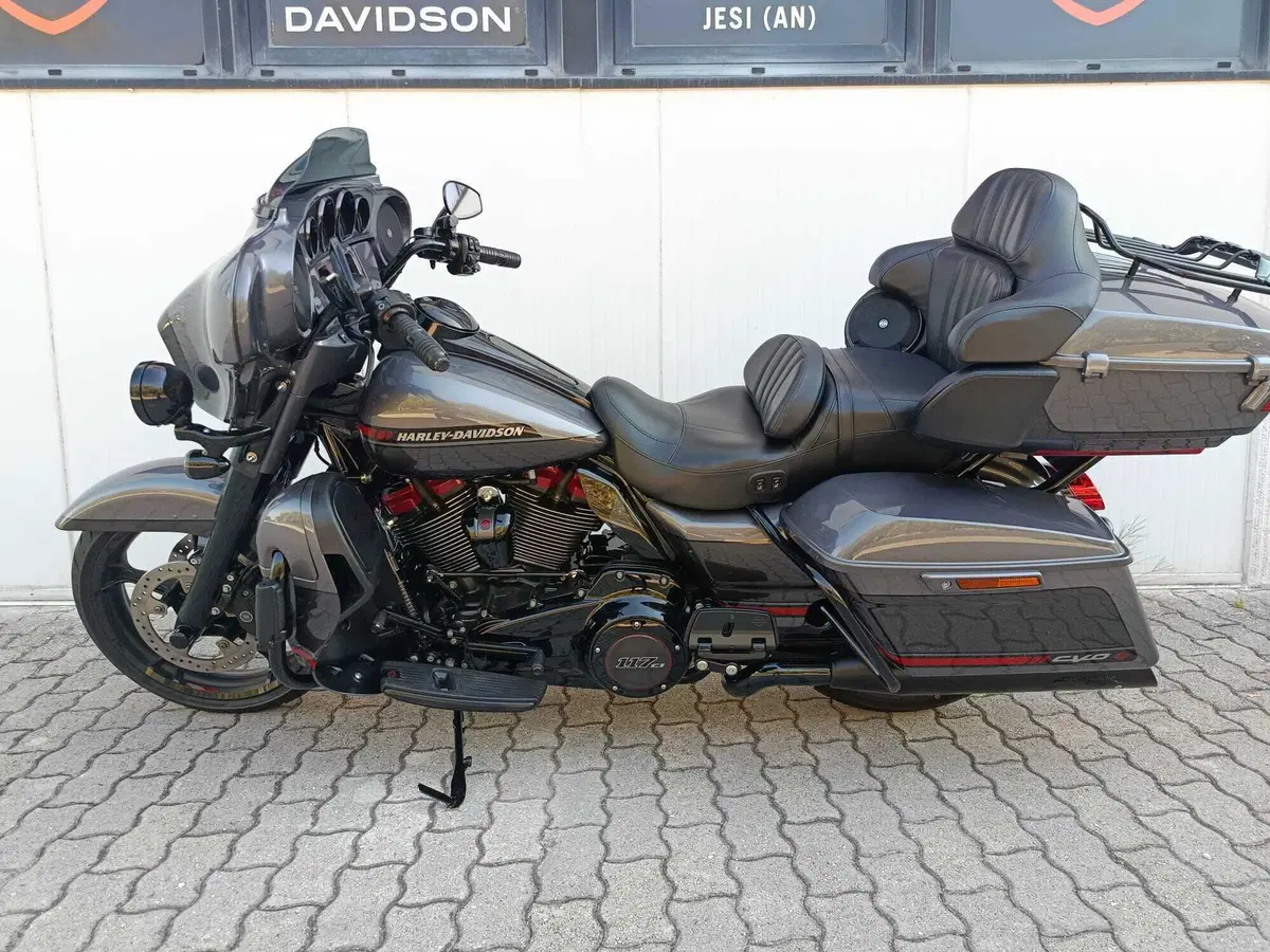 Harley-Davidson 117 Limited (2018 - 20) - FLHTKSE (4)