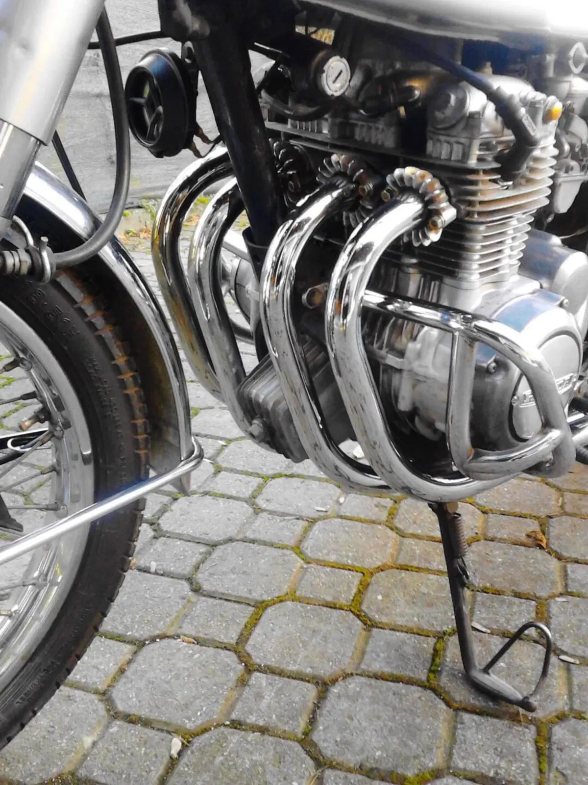Honda CB 350 FOUR (6)