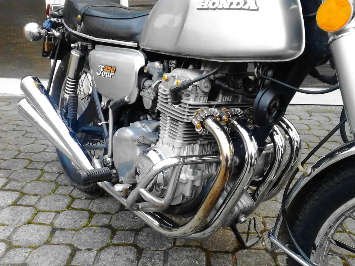 Honda CB 350 FOUR (8)