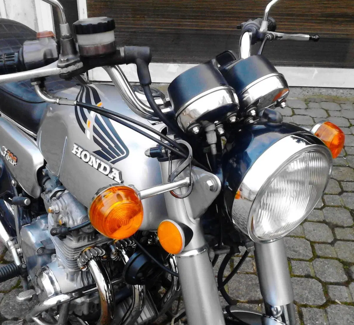 Honda CB 350 FOUR (5)