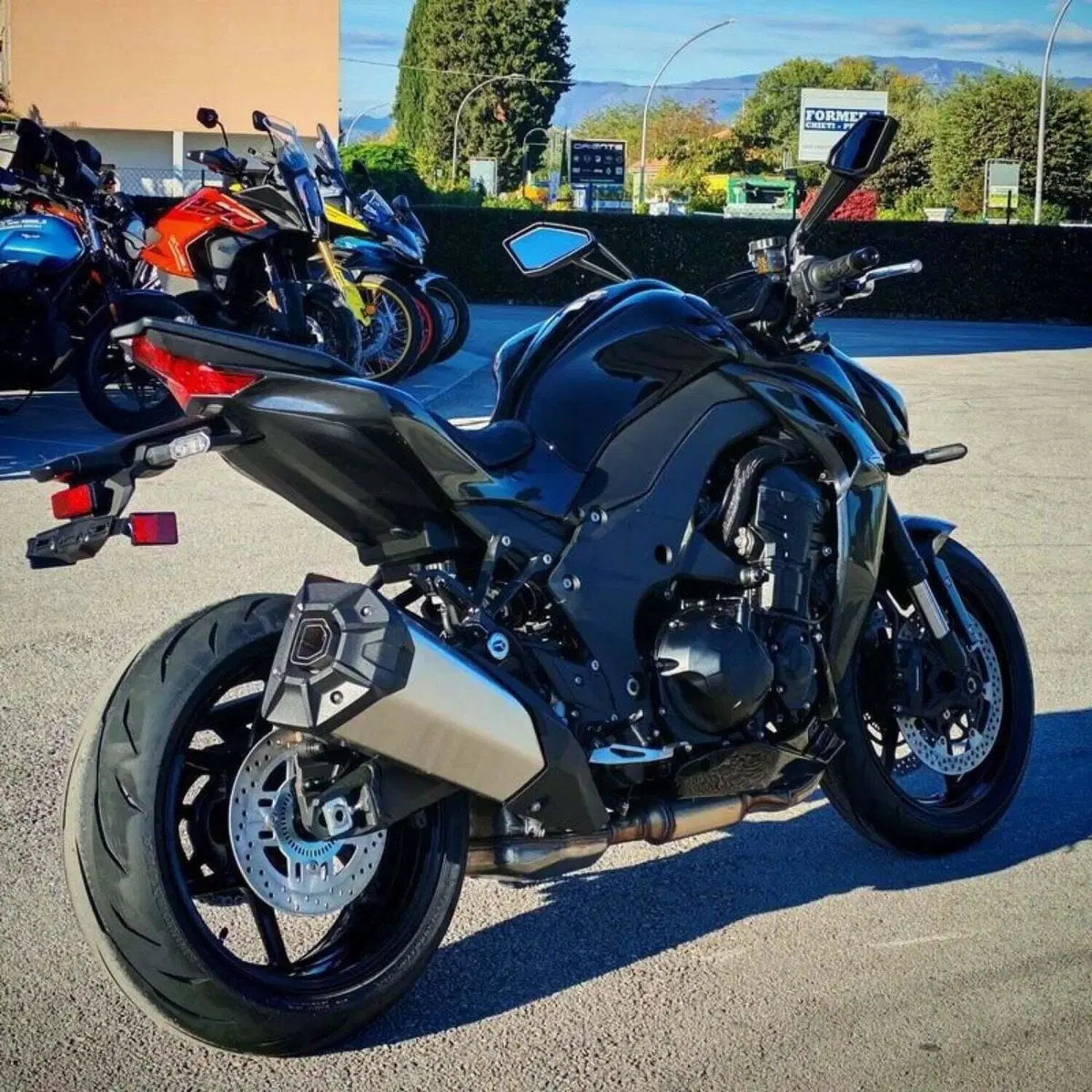 Kawasaki Z 1100 (2026) (4)