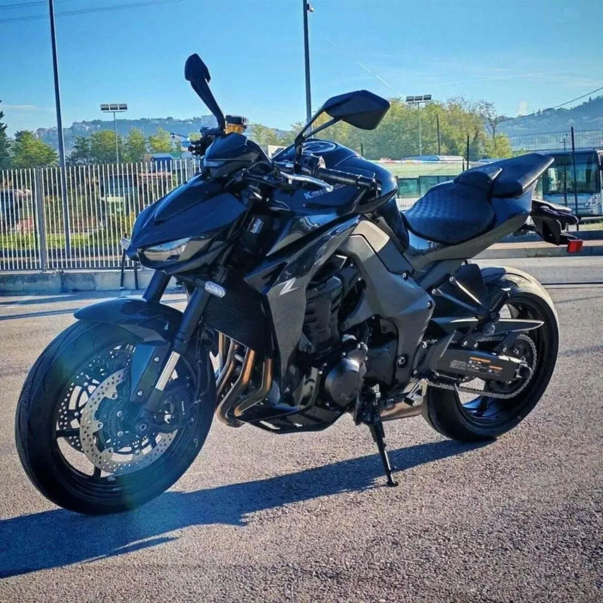 Kawasaki Z 1100 (2026) (6)