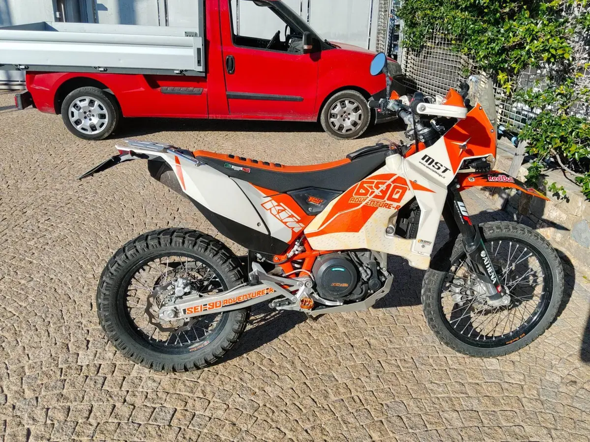 KTM 690 Enduro R (2012 - 17) (2)