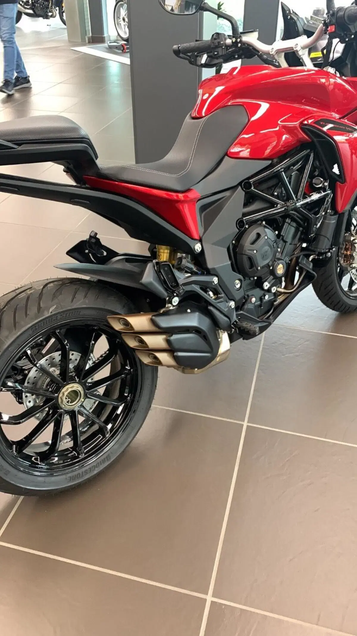 MV Agusta Turismo Veloce 800 R (2023 - 26)