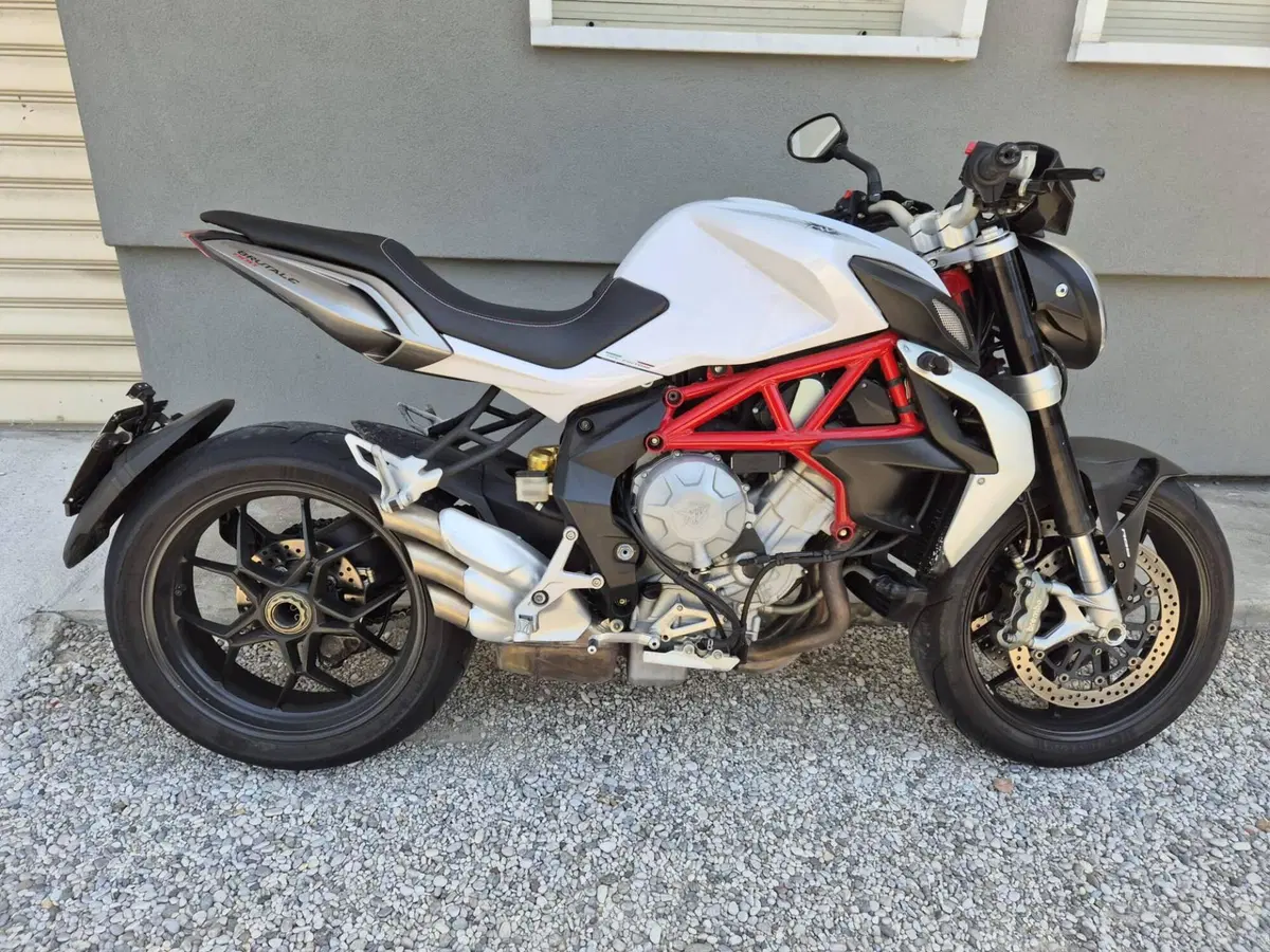 MV Agusta Brutale 800 EAS ABS (2012 - 15) (3)