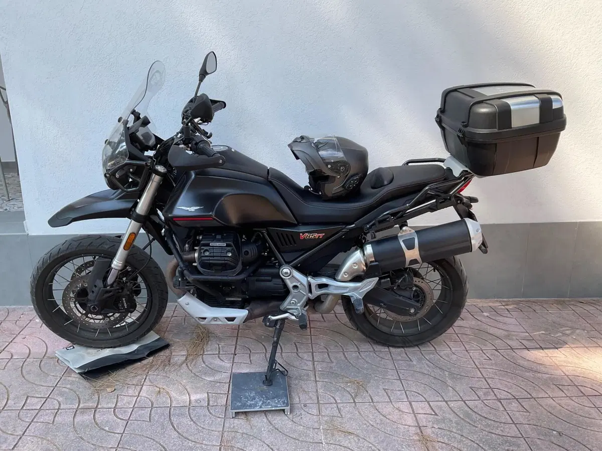 Moto Guzzi V85 TT (2019 - 20) (5)