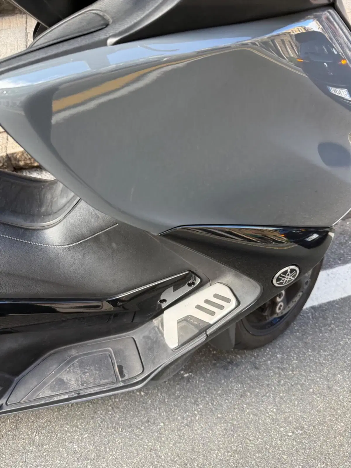 Yamaha T-Max 560 Tech Max (2021) (8)