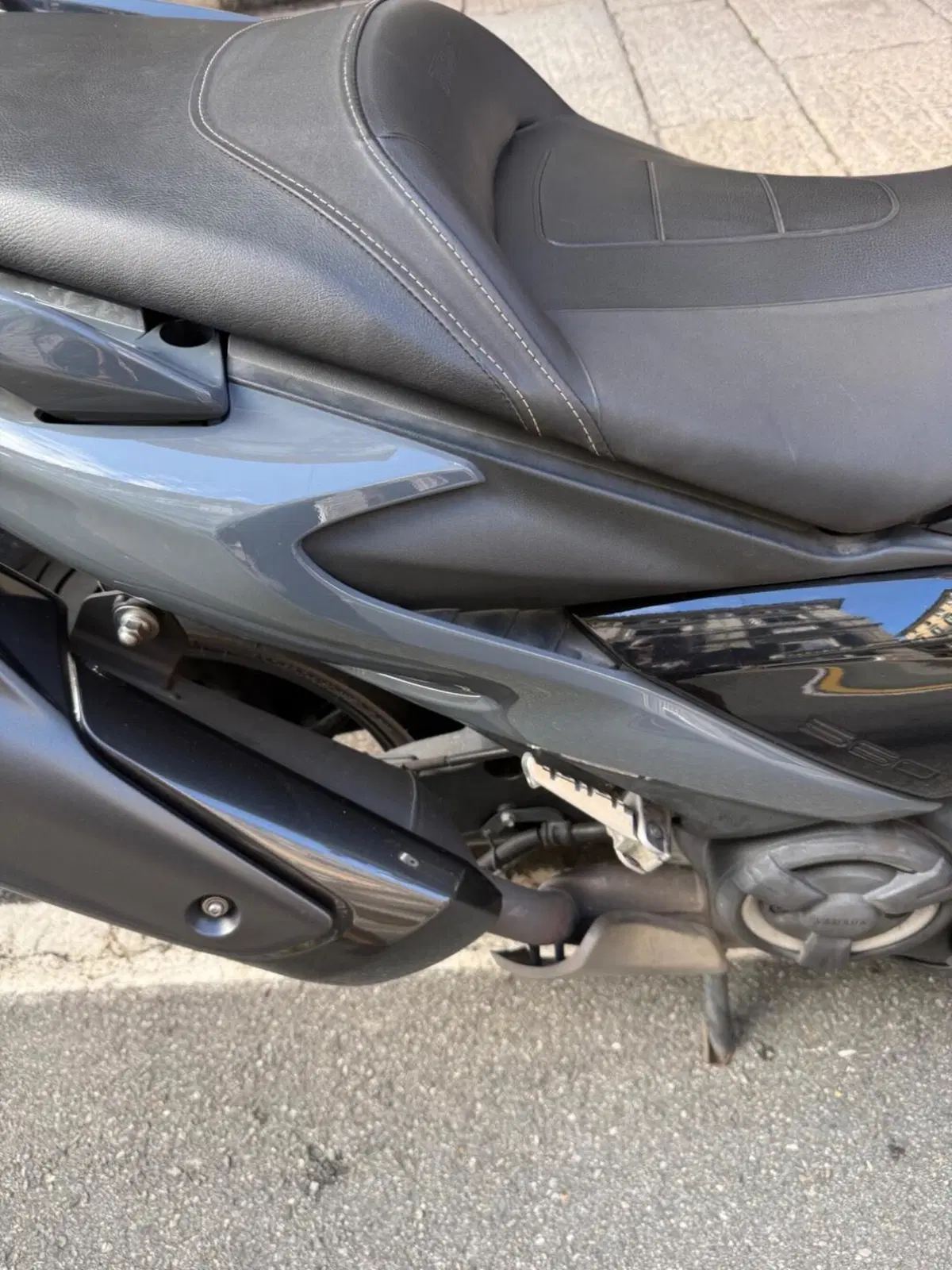 Yamaha T-Max 560 Tech Max (2021) (12)