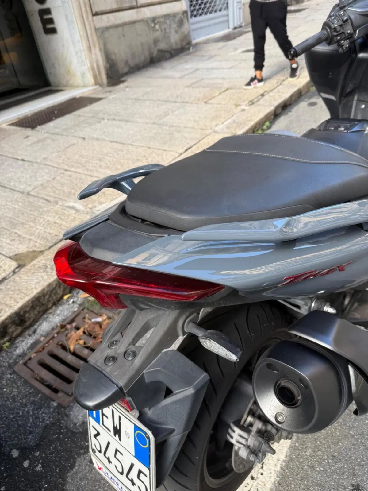 Yamaha T-Max 560 Tech Max (2021) (15)