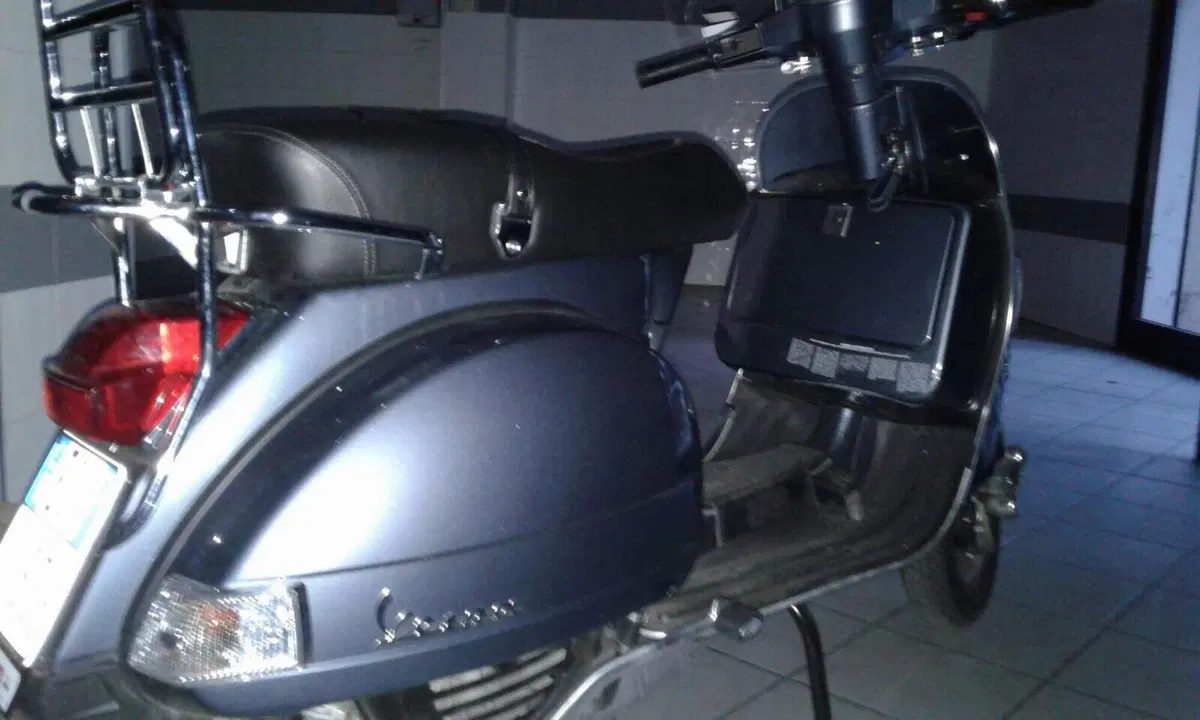 Vespa PX 150 (2010 - 17) (2)