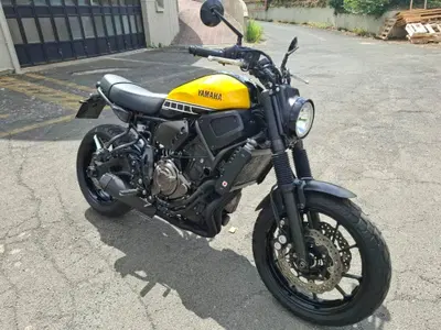 Yamaha XSR 700 ABS 60th Anniversary (2016 - 18) usata