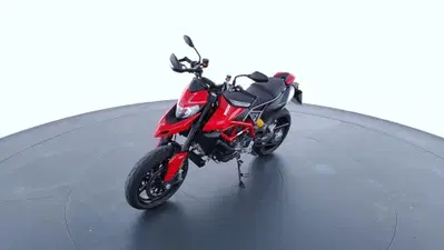 Ducati Hypermotard 950 (2022 - 25) usata