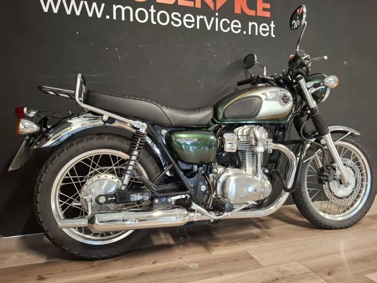 Kawasaki W 800 (2010 - 17) (5)