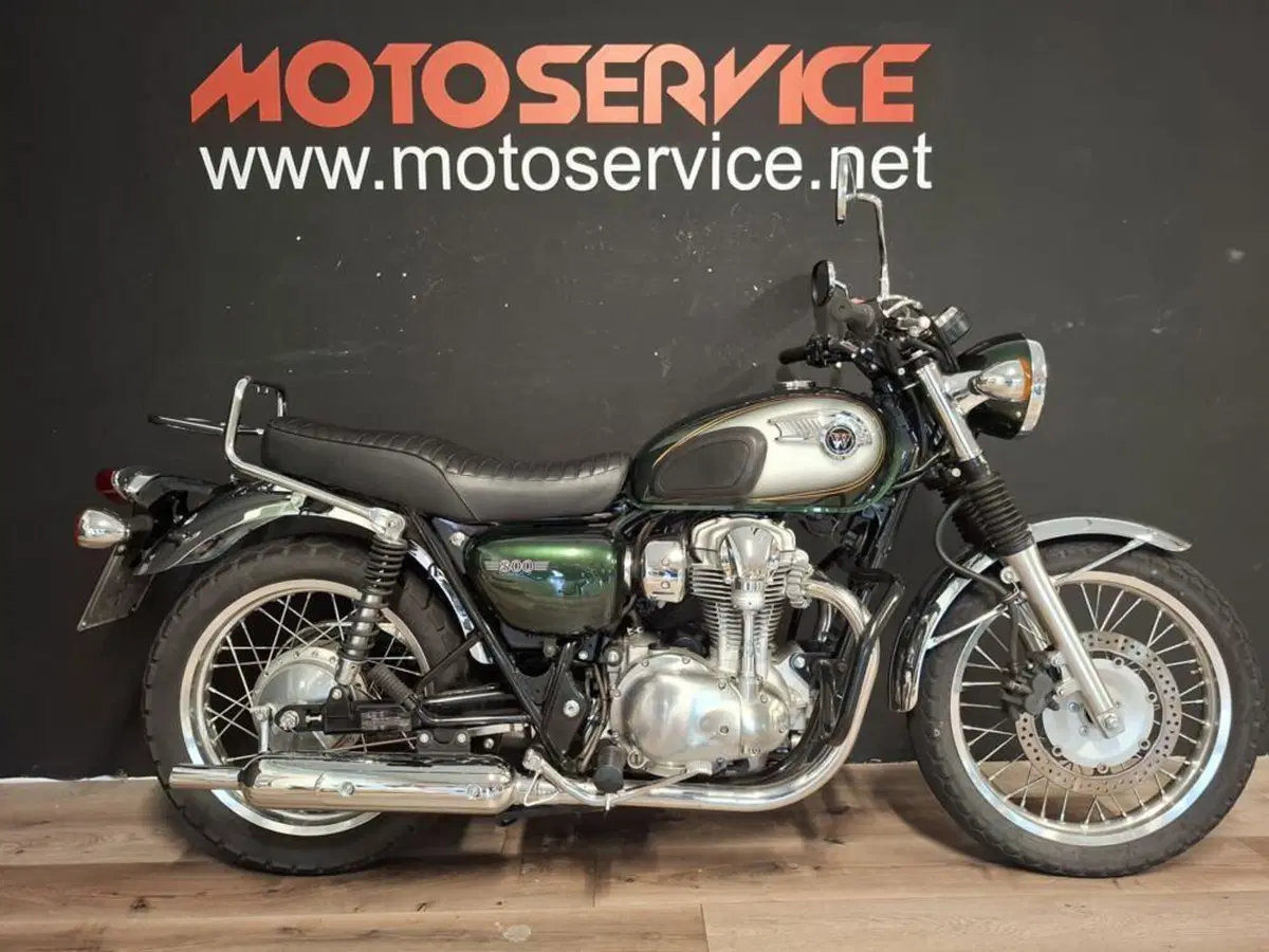 Kawasaki W 800 (2010 - 17) (4)