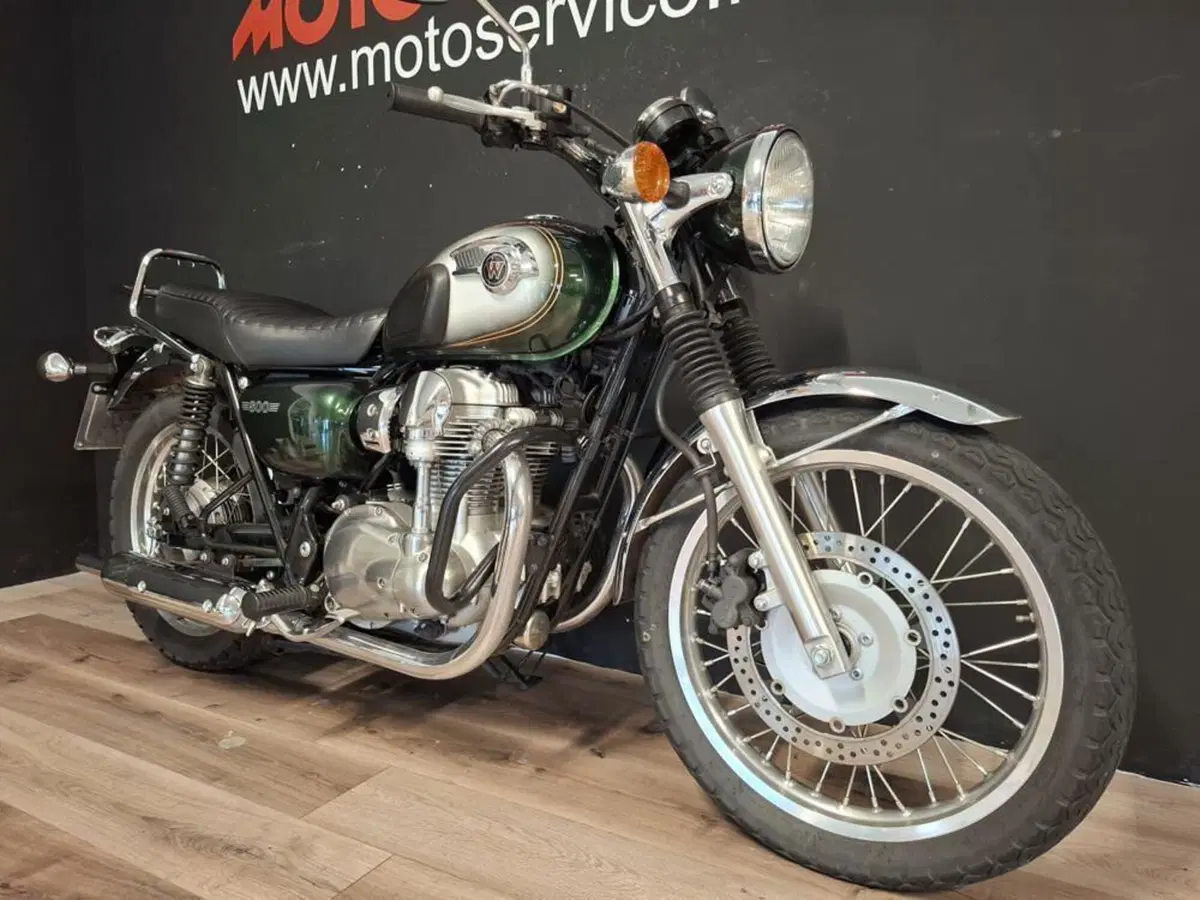 Kawasaki W 800 (2010 - 17) (6)