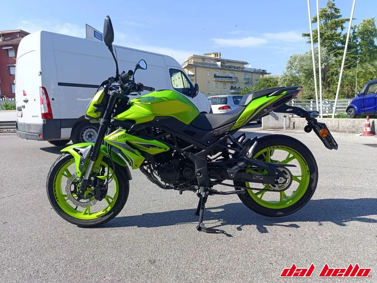 Benelli BN 125 (2021 - 25) (2)
