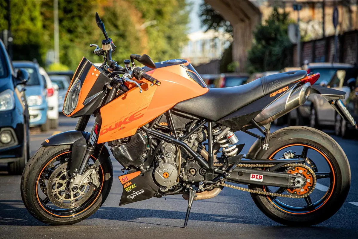 KTM 990 Super Duke (2005 - 07) (2)