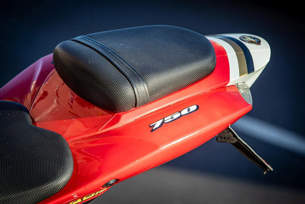 Suzuki GSX R 600 (2006 - 07) (7)