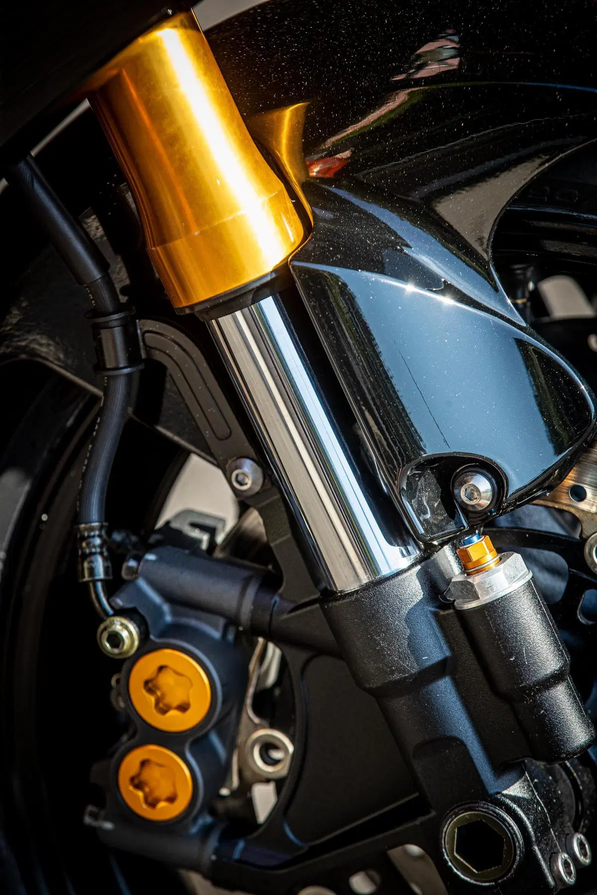 Yamaha YZF R6 (2005 - 06) (16)