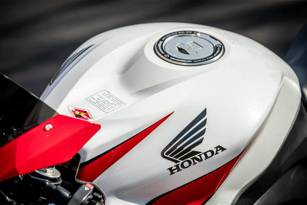 Honda CBR 600 RR (2009 - 12) (13)