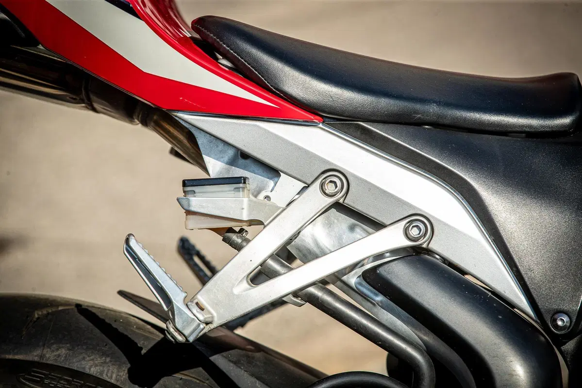 Honda CBR 600 RR (2009 - 12) (18)