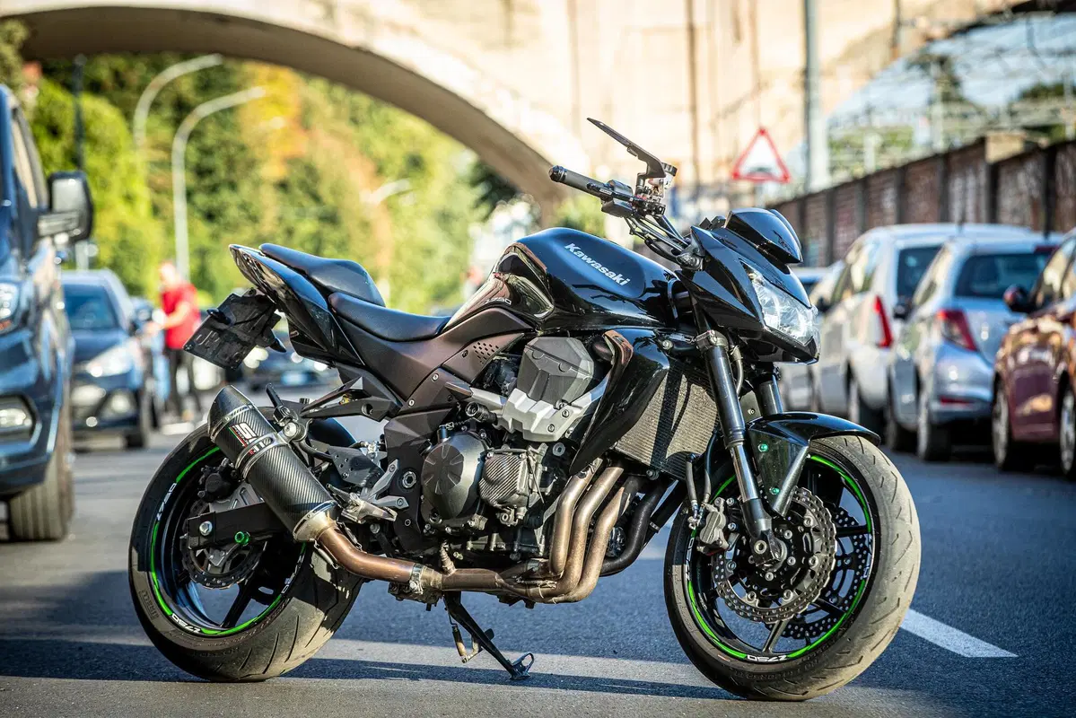 Kawasaki Z 750 (2007 - 14) (2)