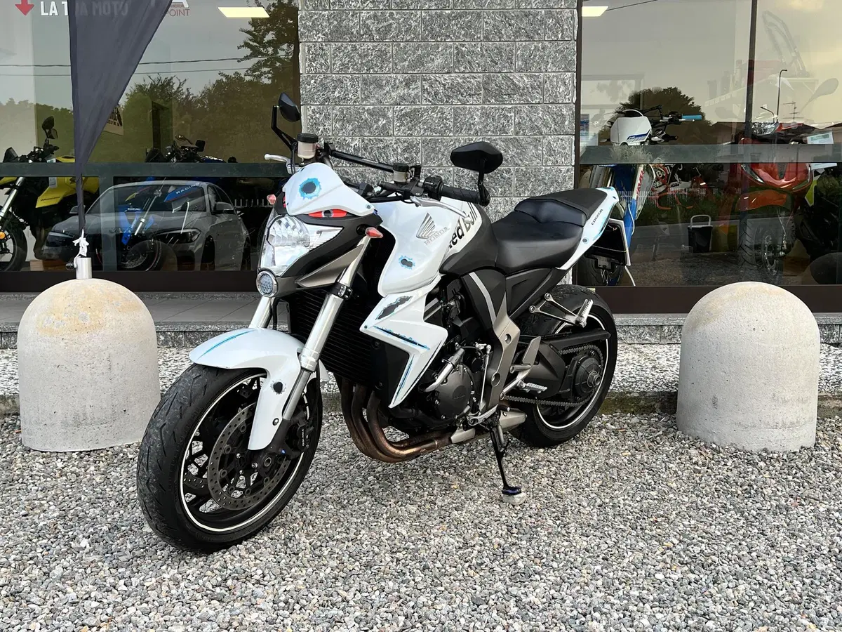 Honda CB 1000 R (2008 - 10) (3)