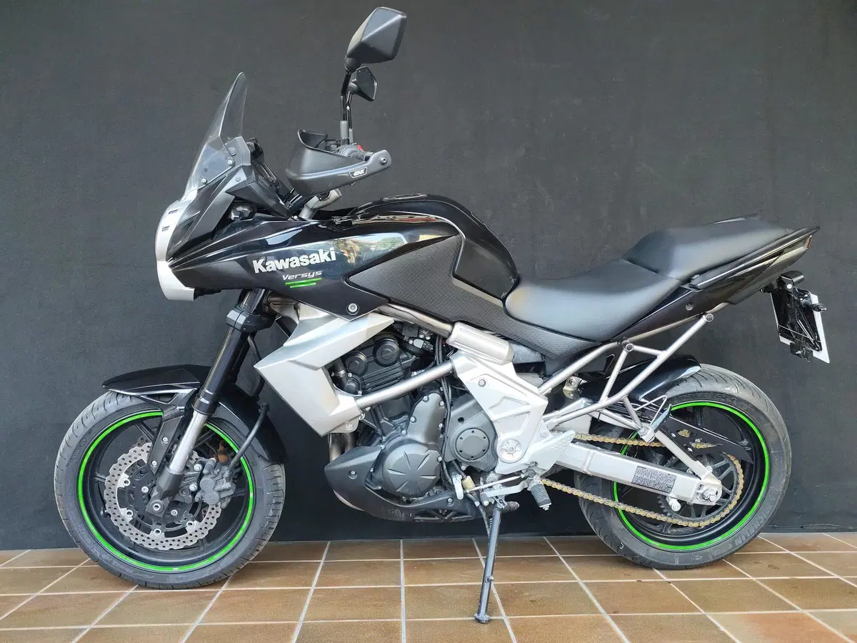 Kawasaki Versys 650 (2010 - 13) (2)