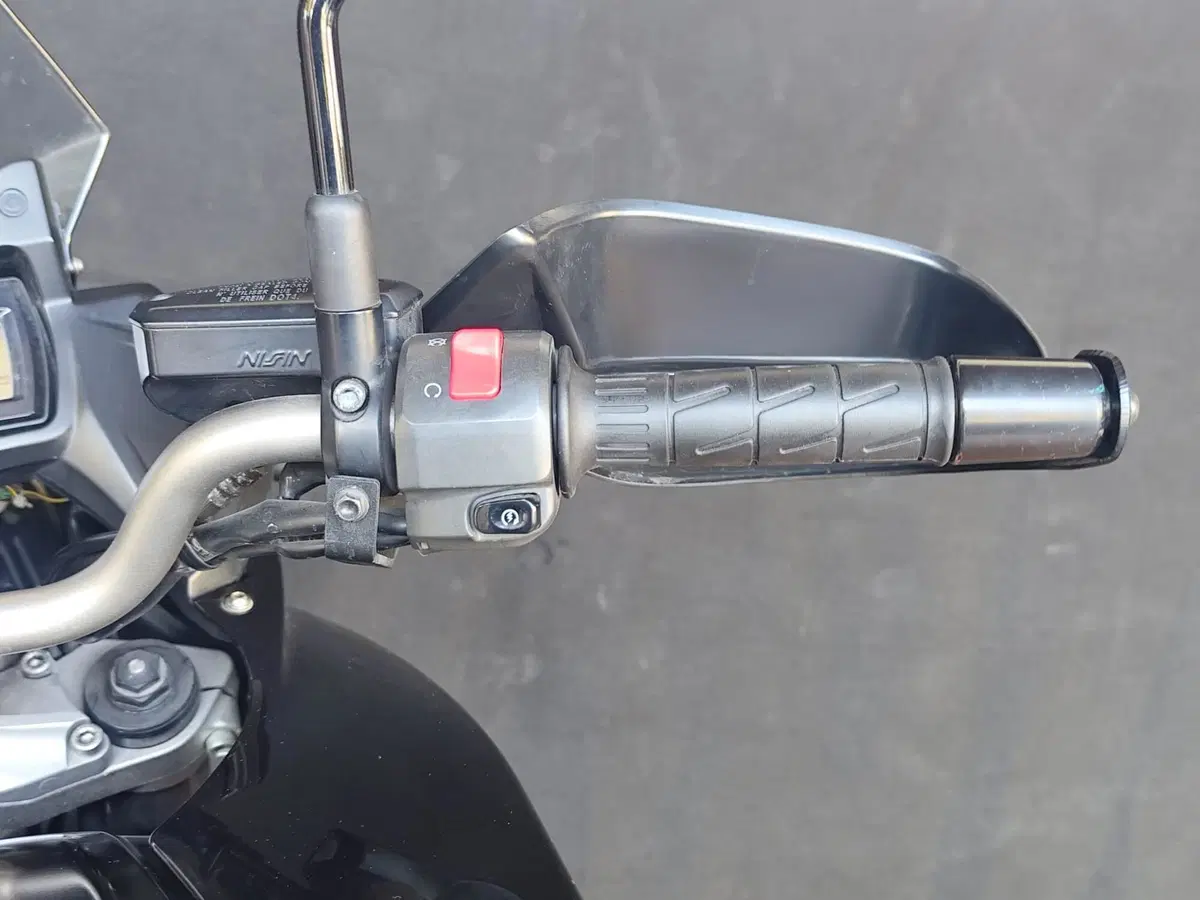 Kawasaki Versys 650 (2010 - 13) (11)