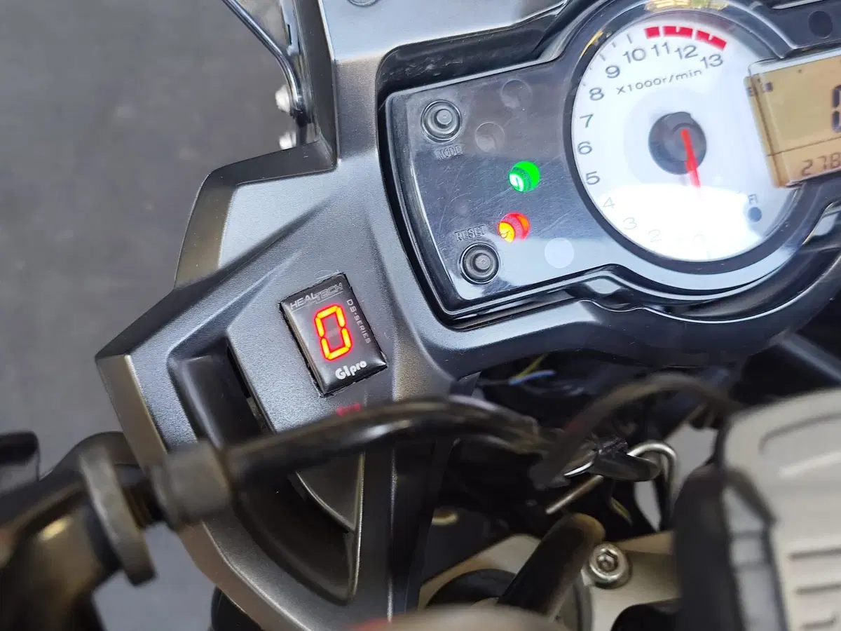 Kawasaki Versys 650 (2010 - 13) (13)