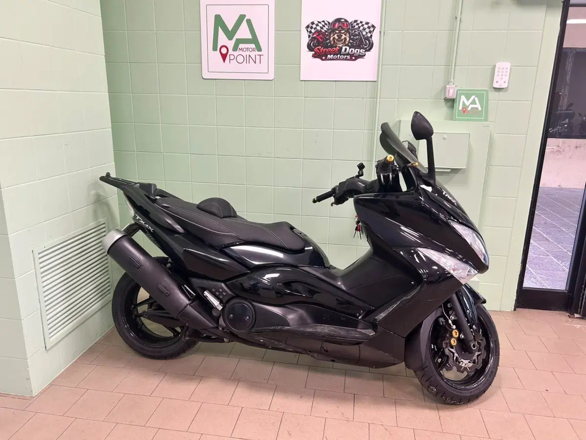 Yamaha T-Max 500 Night Max (2007 - 08)