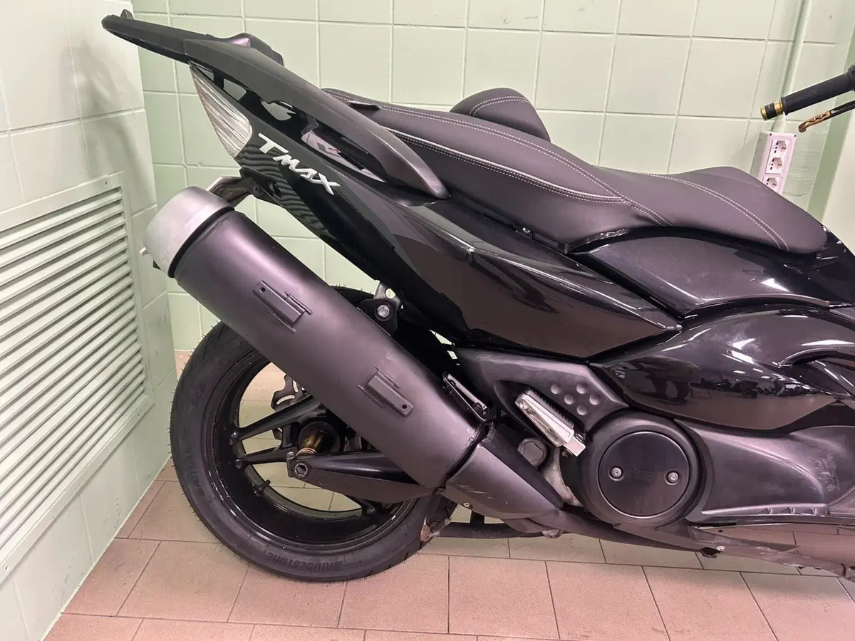 Yamaha T-Max 500 Night Max (2007 - 08) (15)