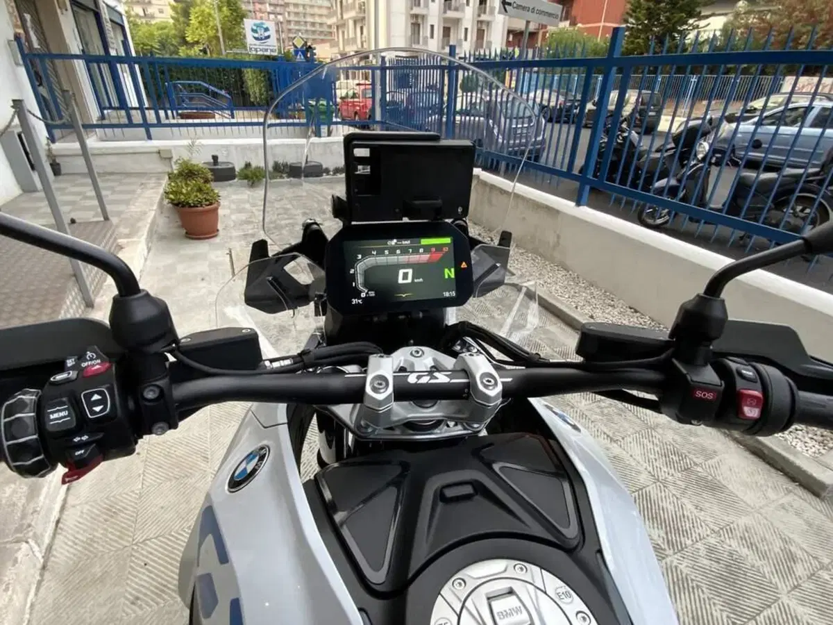Bmw R 1300 GS (2023 - 26) (11)