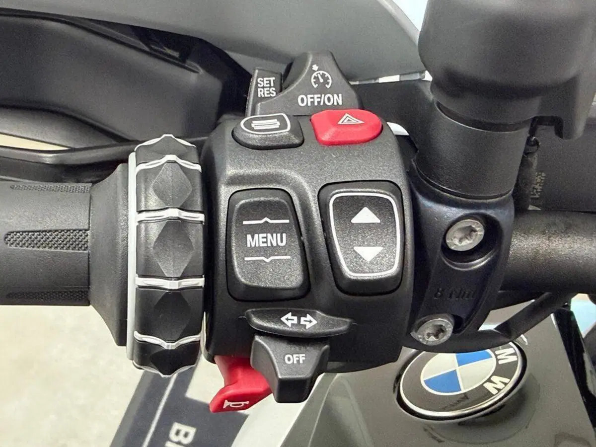 Bmw R 1300 GS (2023 - 26) (8)