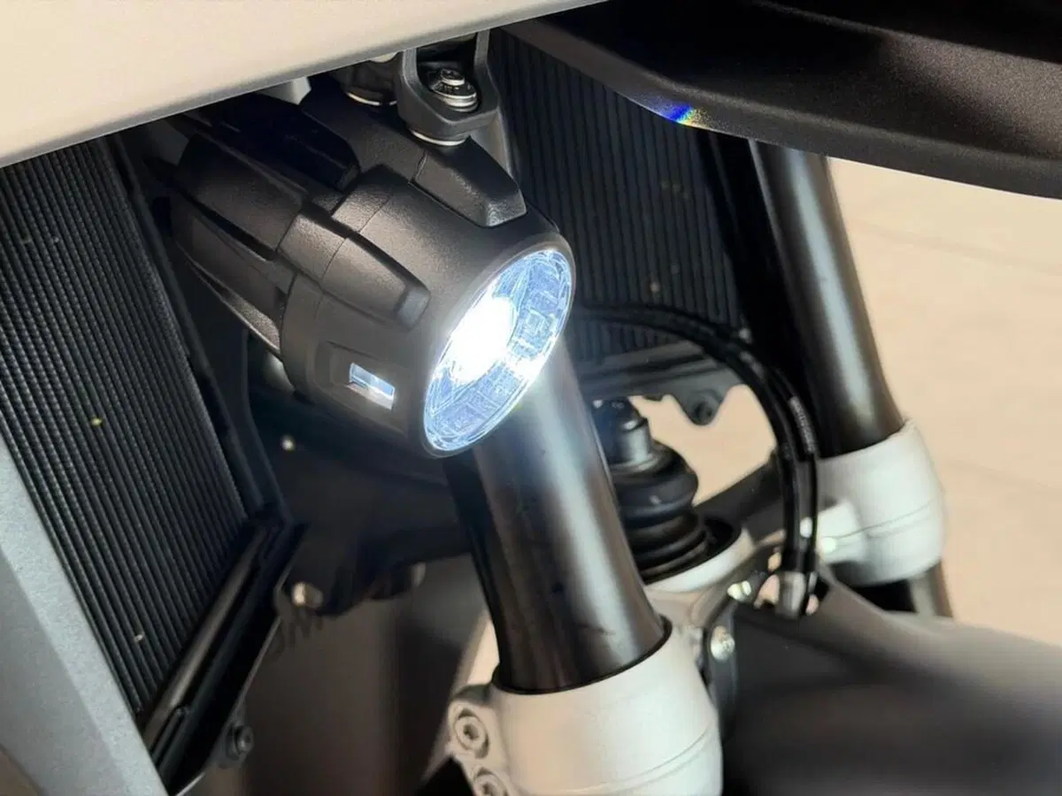 Bmw R 1300 GS (2023 - 26) (12)