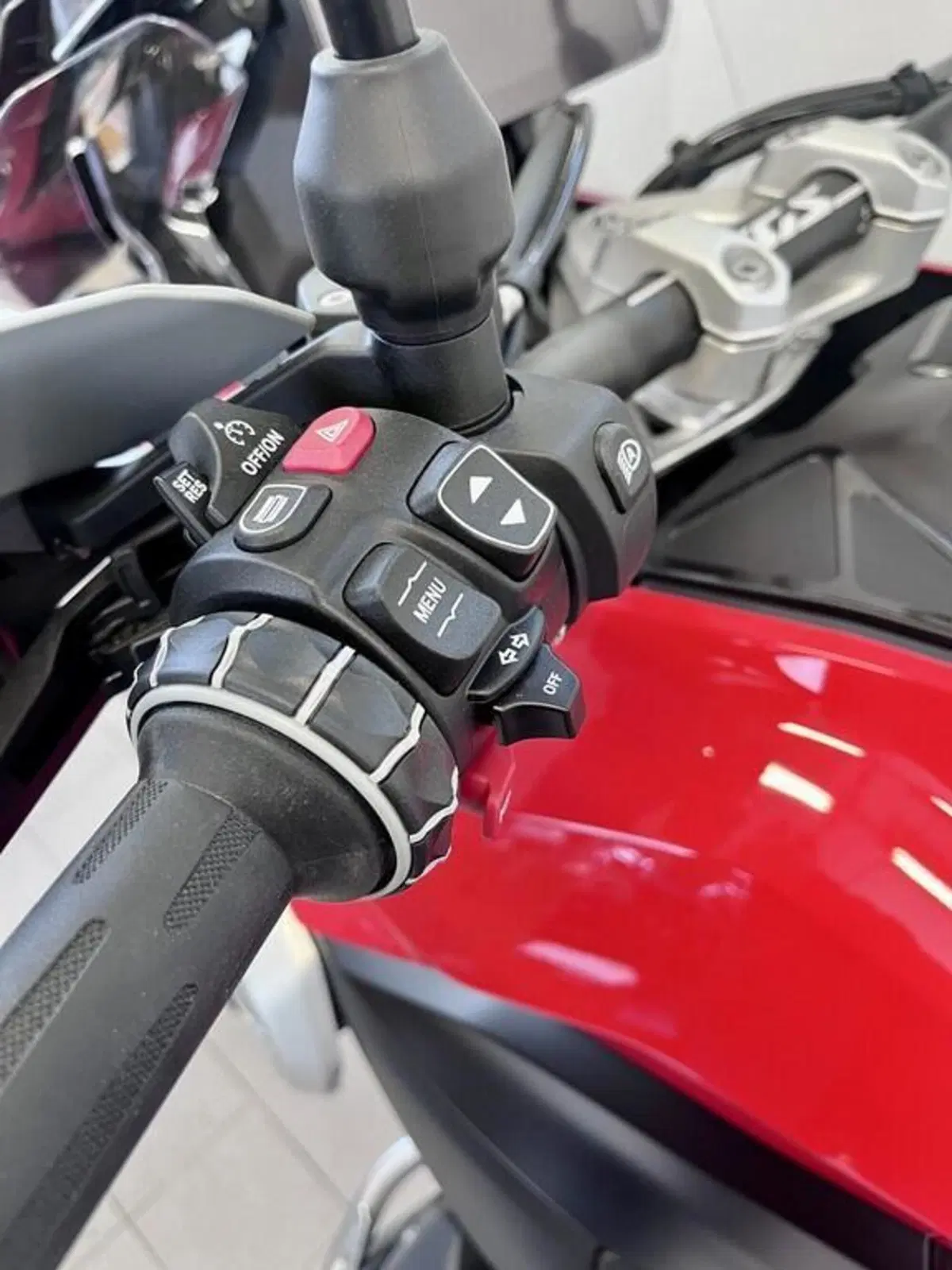 Bmw R 1300 GS (2023 - 26) (10)