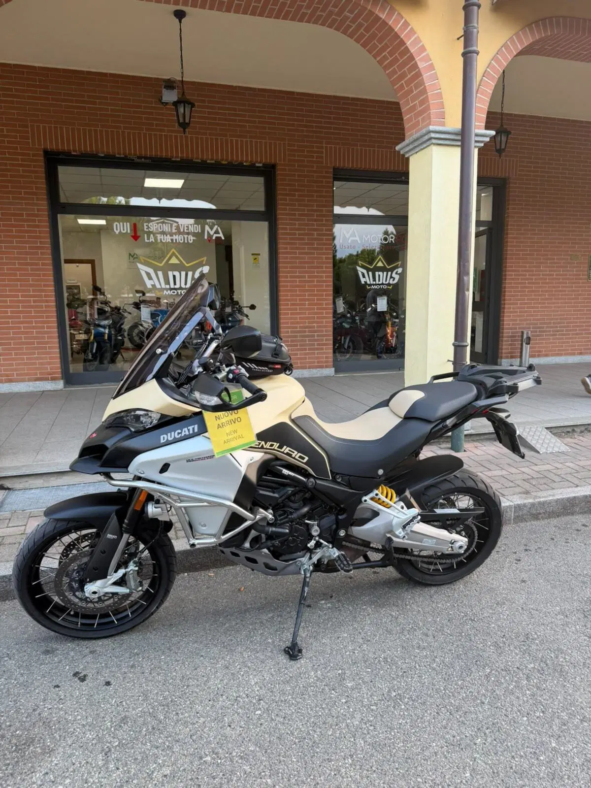 Ducati Multistrada 1200 Enduro Pro (2017 - 18) (3)