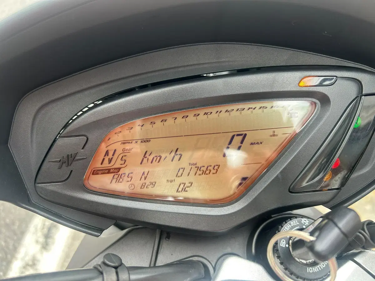 MV Agusta Brutale 675 EAS ABS (2011 - 16) (6)