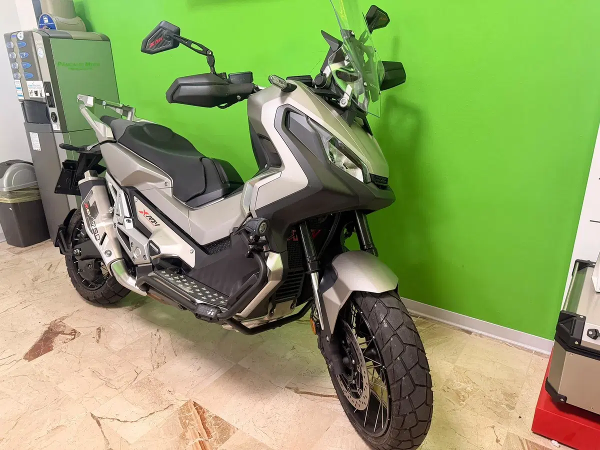 Honda X-ADV 750 DCT (2021 - 24) (3)