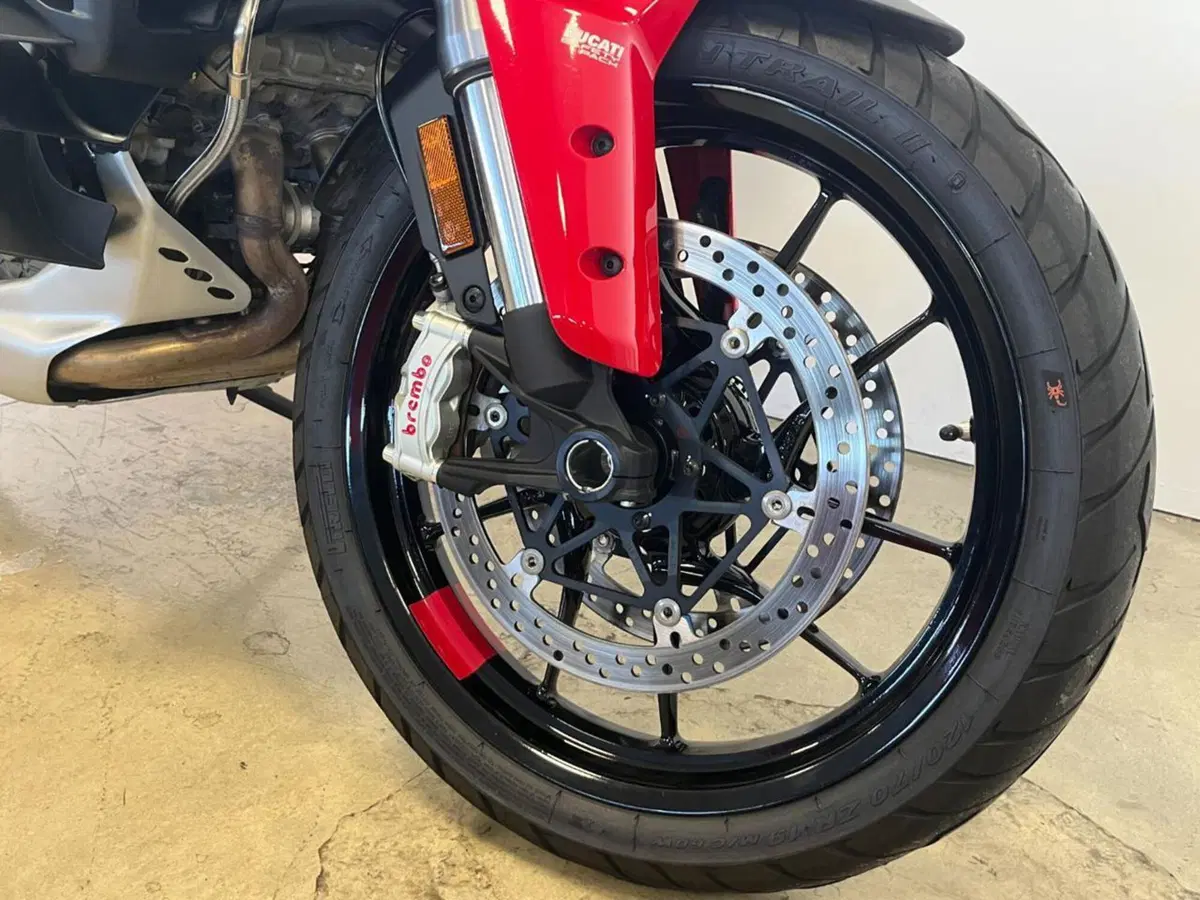 Ducati Multistrada V4 S (2021 - 24) (4)