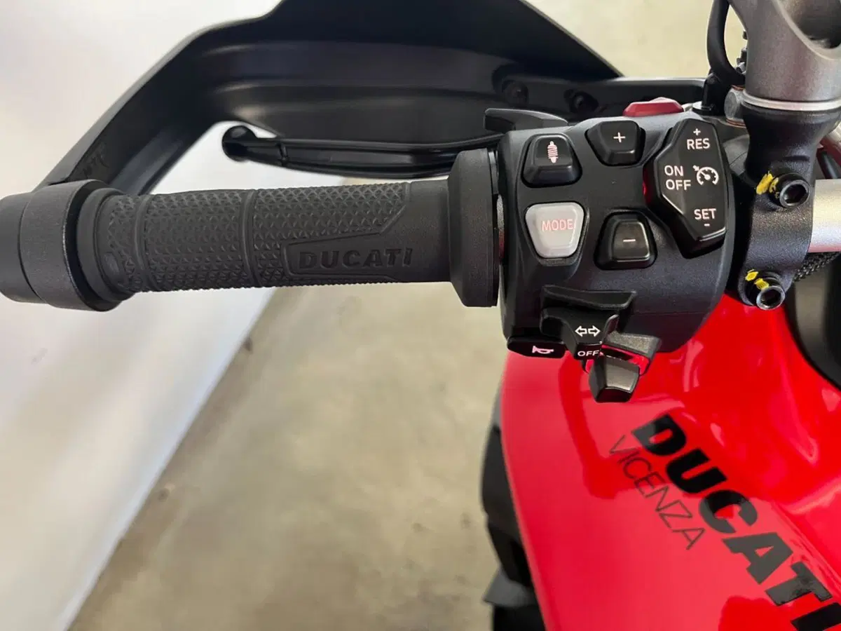 Ducati Multistrada V4 S (2025 - 26) (12)