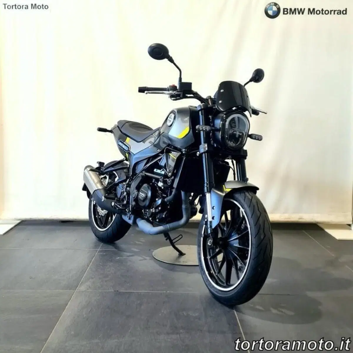 Benelli Leoncino 250 (2021 - 25) (4)