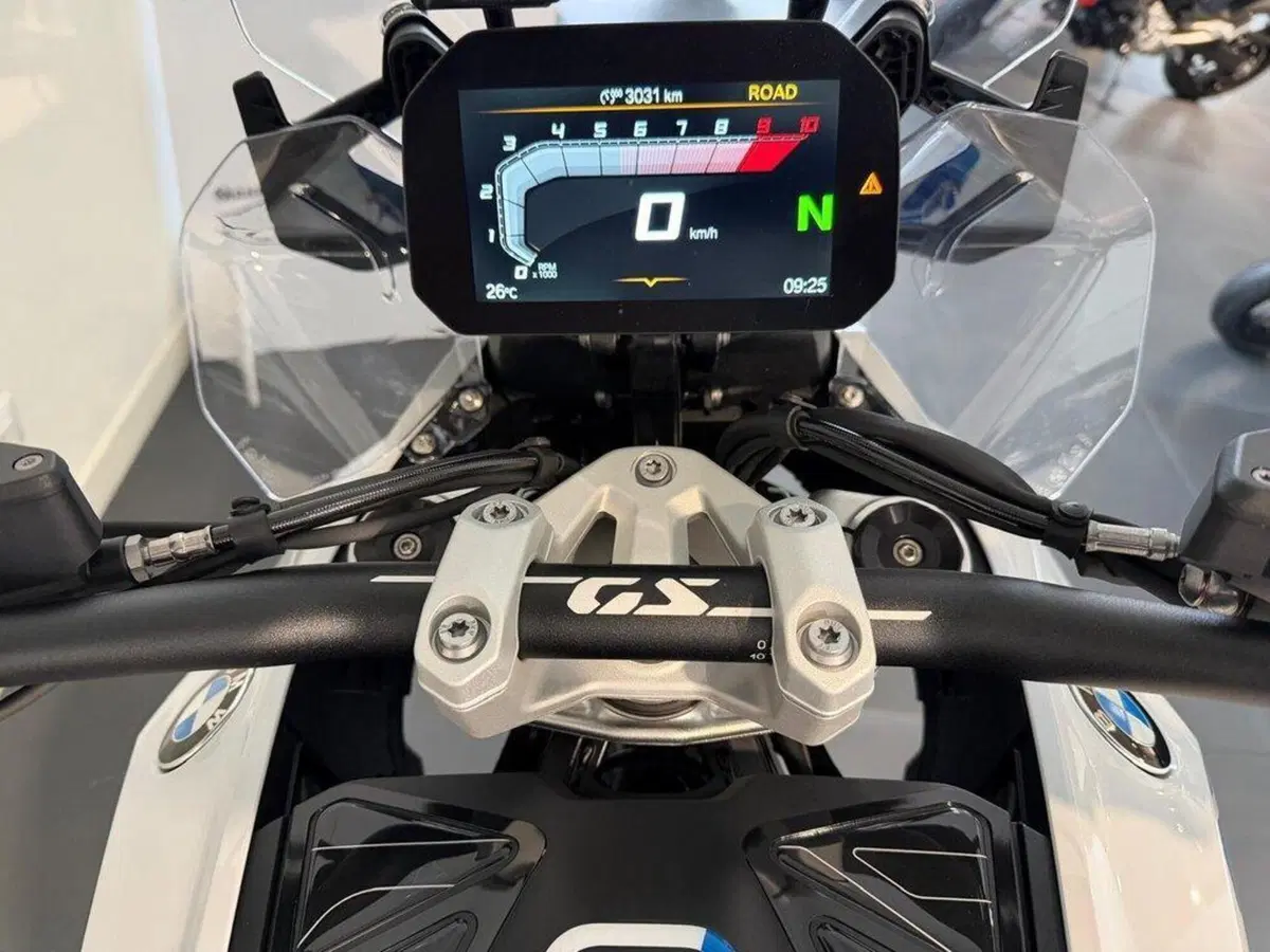 Bmw R 1300 GS (2023 - 26) (9)