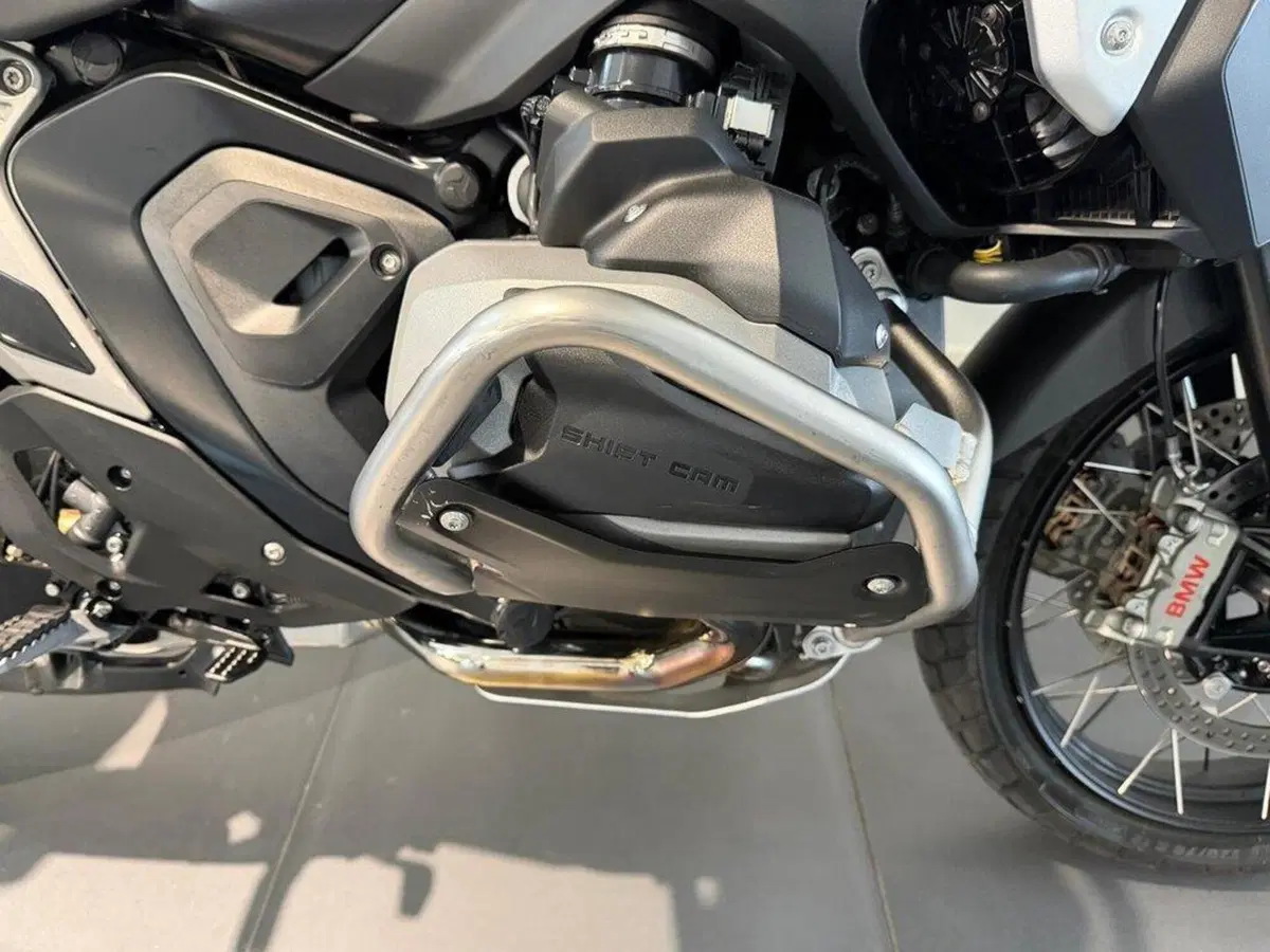 Bmw R 1300 GS (2023 - 26) (2)