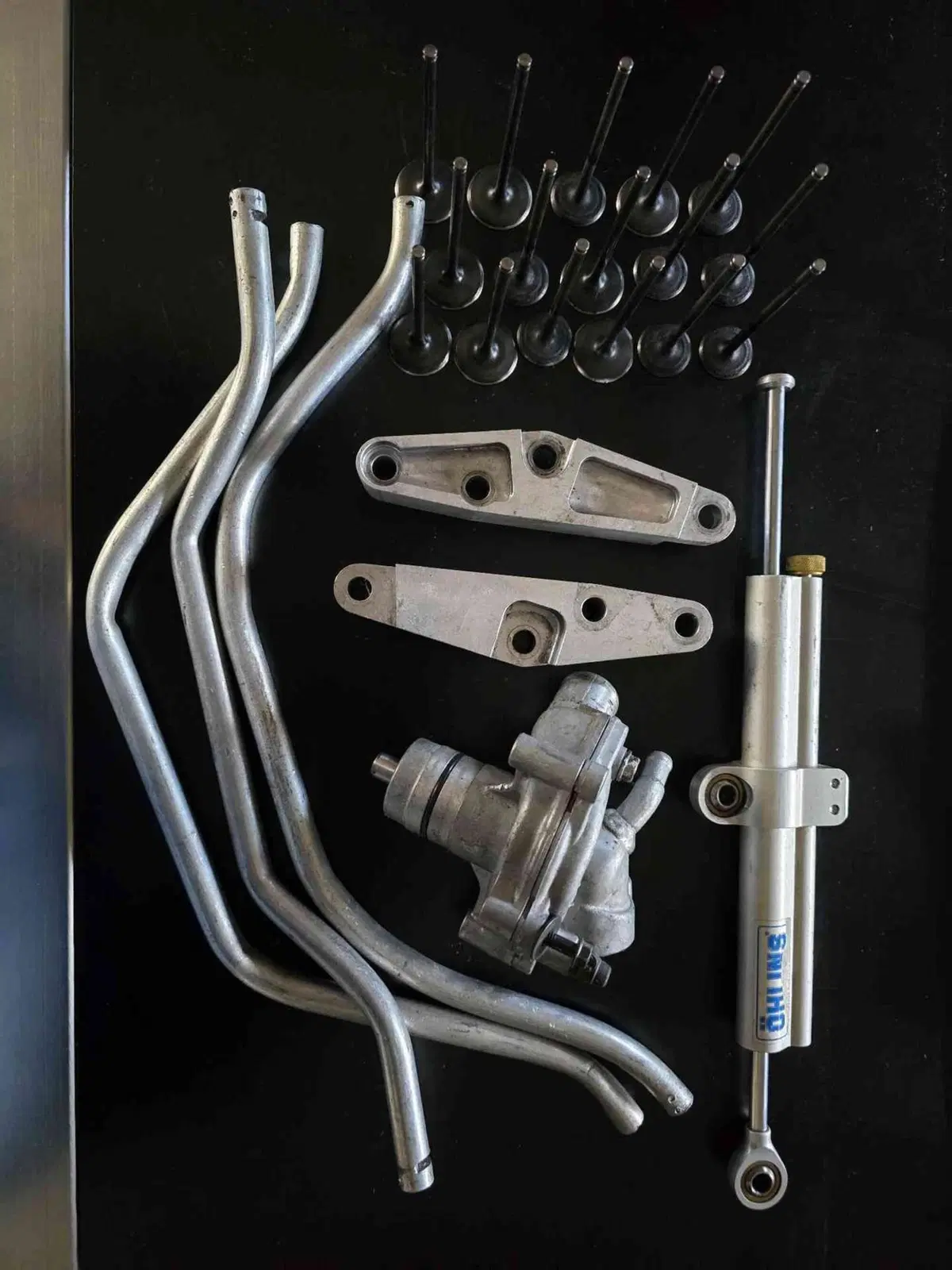 Kawasaki Ninja 750 ZX-7RR (24)