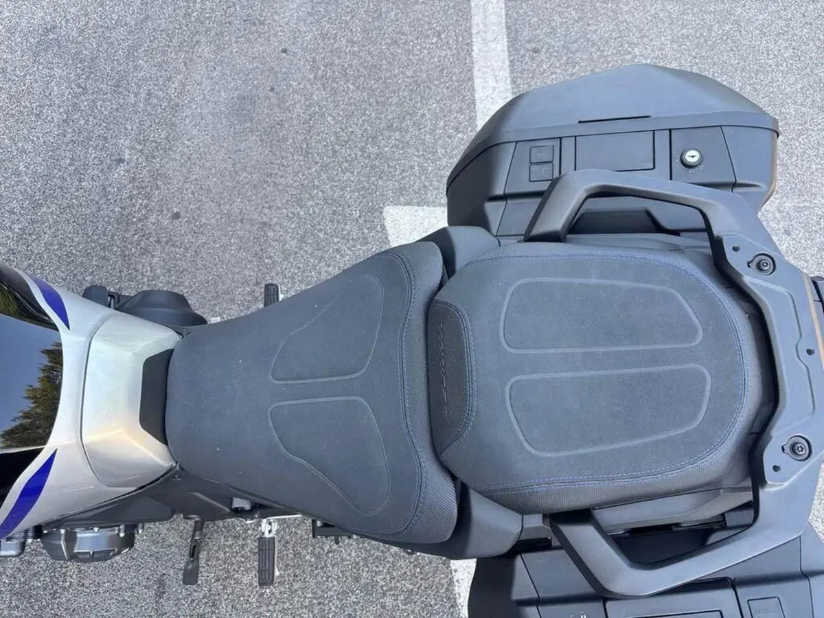 Yamaha Tracer 9 GT Y-AMT (2025 - 26) (9)