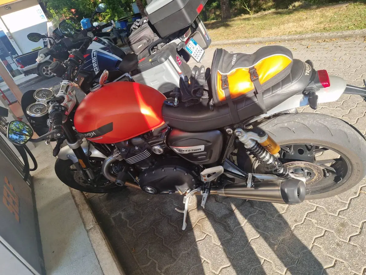 Triumph Speed Twin 1200 (2021 - 24) (5)