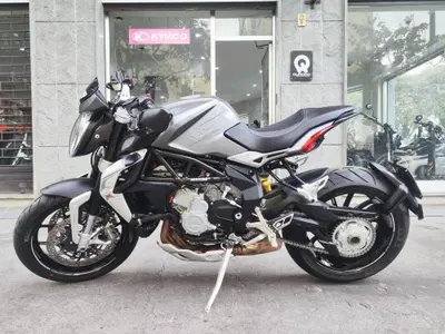 MV Agusta Dragster 800 (2014 - 19) usata