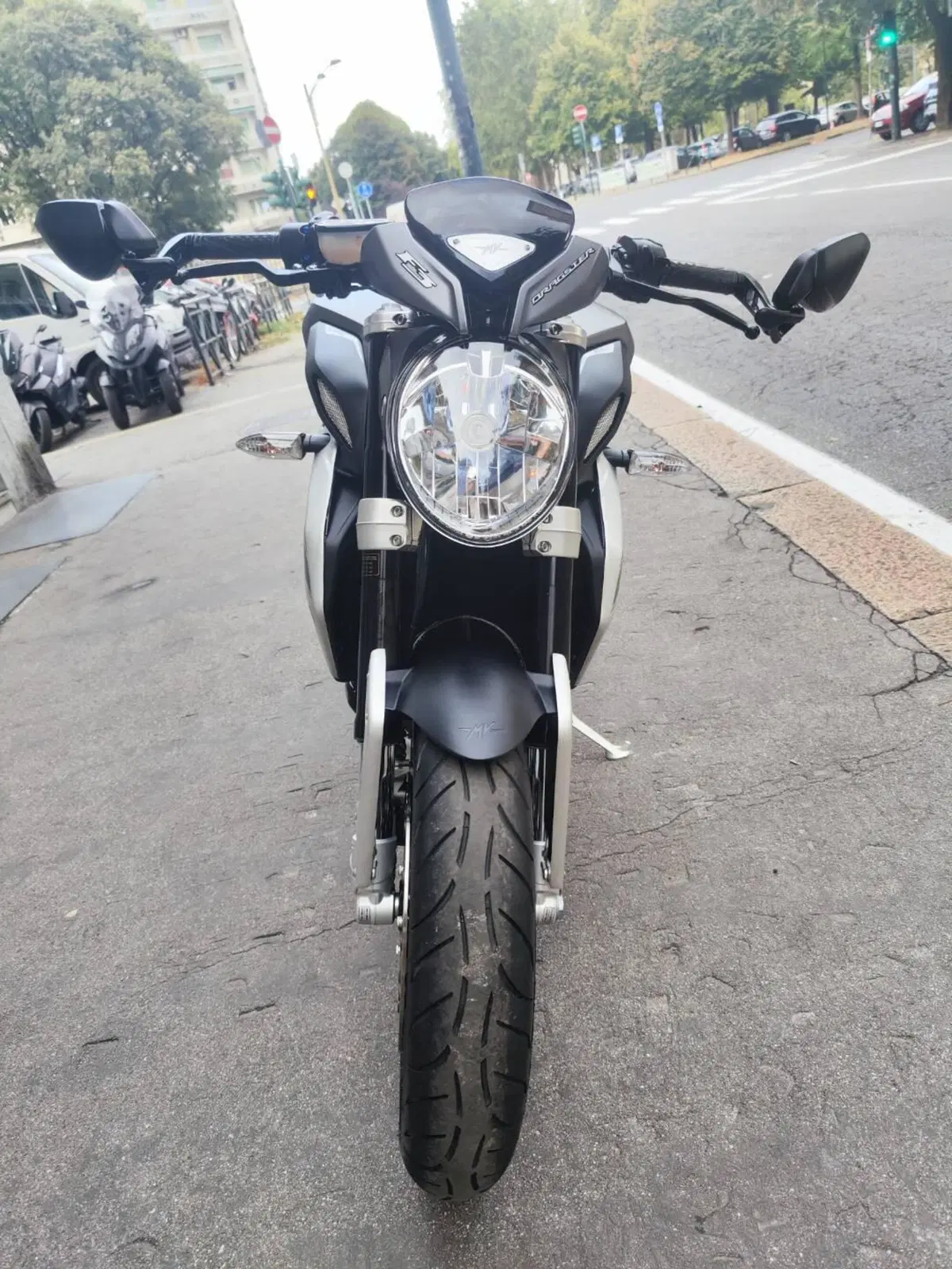 MV Agusta Dragster 800 (2014 - 19) (7)